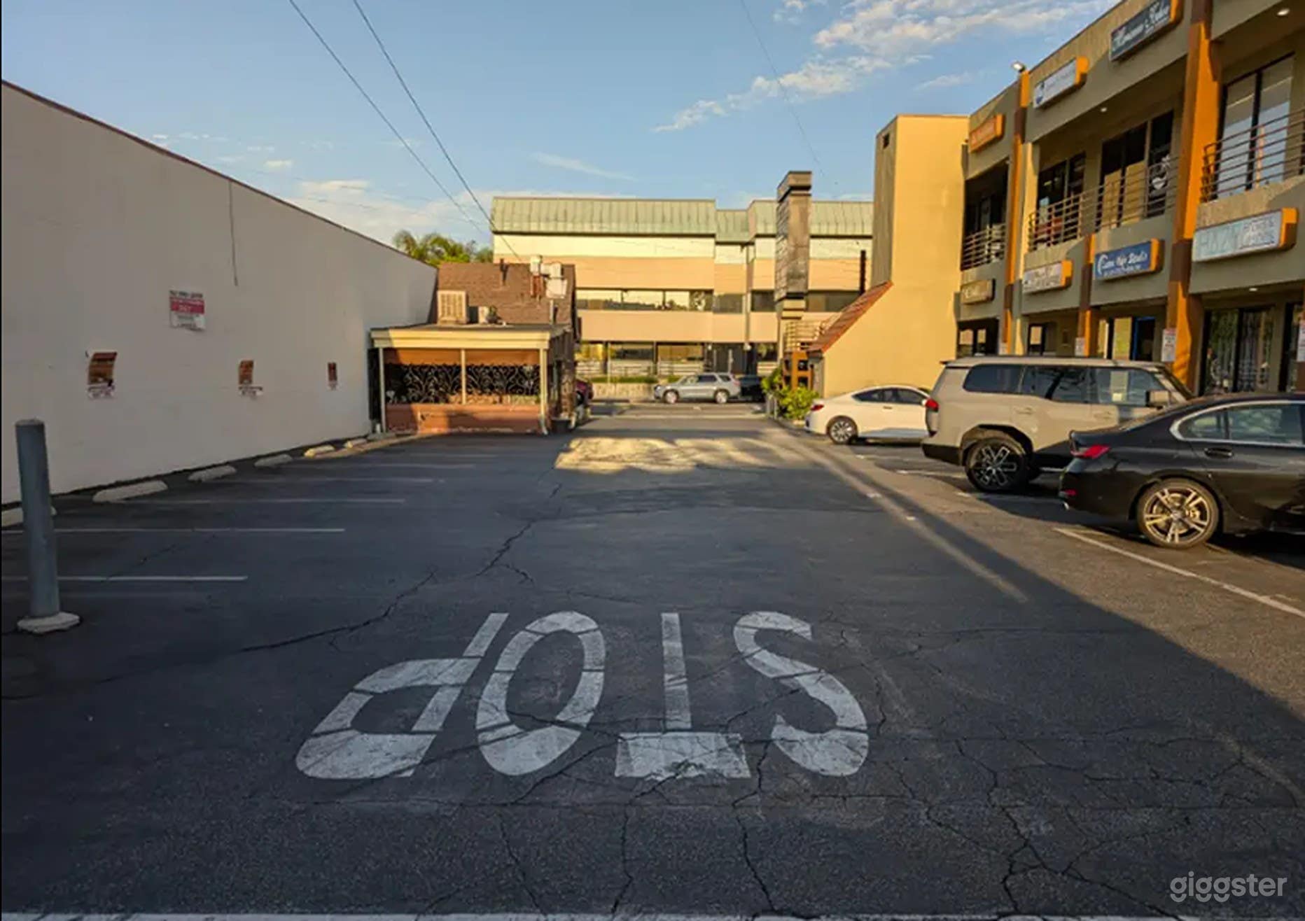 Parking Lots 2 & 3 (Studio City: Tujunga Village) Photo 1