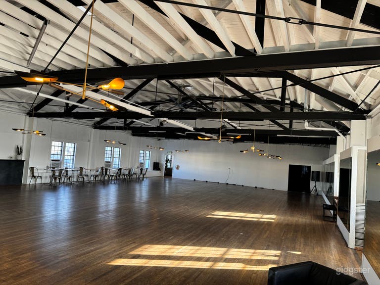  Spacious 3,300 sq ft Ballroom & Event Hall in Torrance 