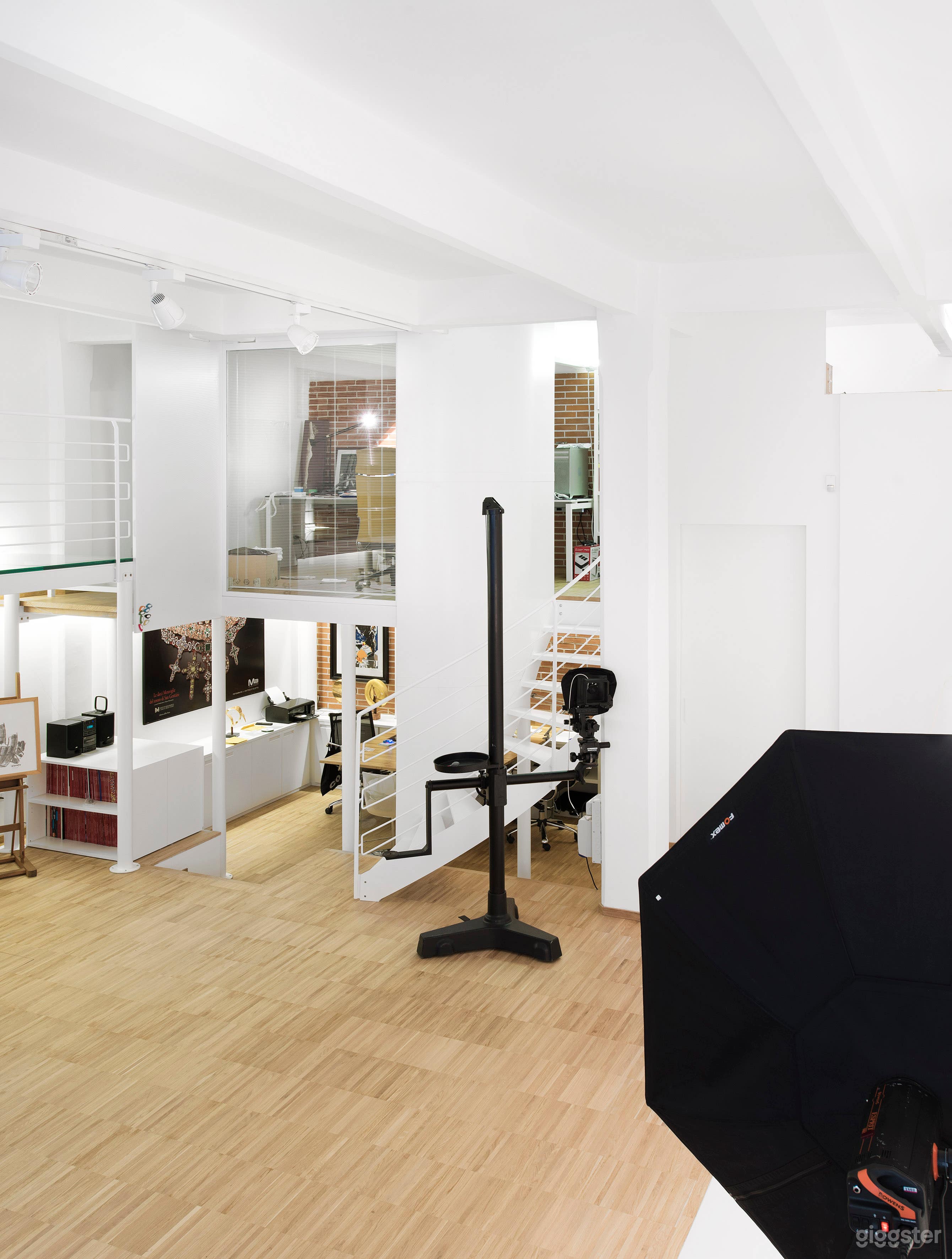 Foto di Accogliente Loft Studio per Produzioni Foto e Video 4