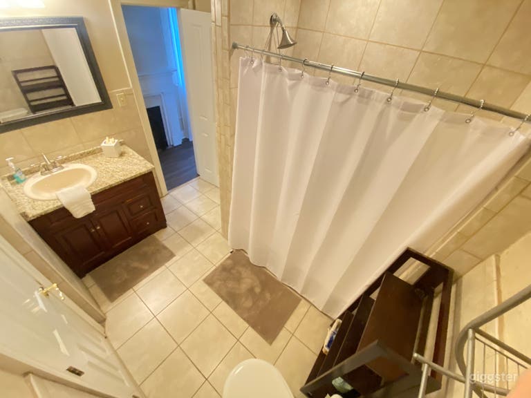  Enjoy the Big Easy! Unit E 