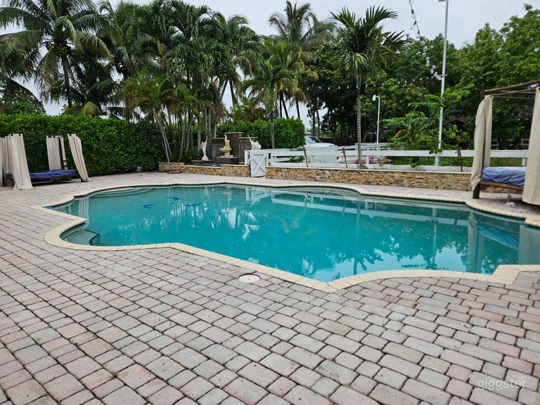  🌺 Talimita Oasis – Tropical Pool Estate & Mini Ranch in 