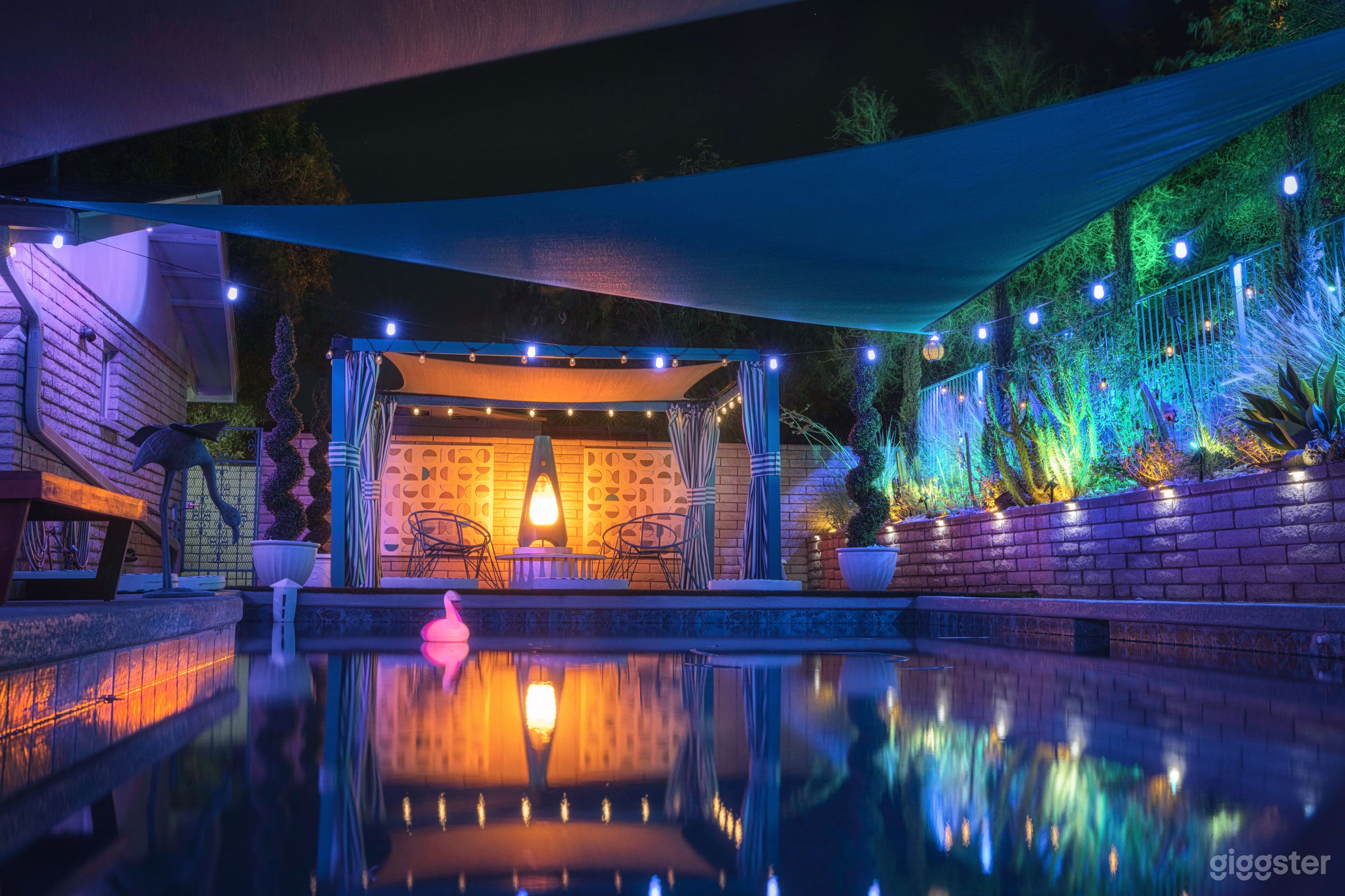 Step inside this fully curated mid-century film location, where every room tells a story... even the Desert Pool Oasis area! 