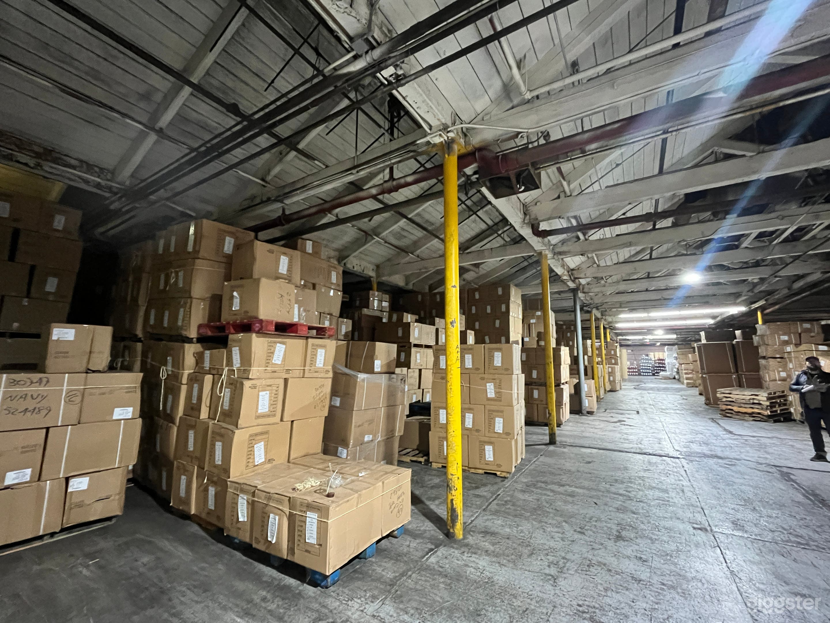 Gigantic warehouse with retro wood-paneled offices Photo 1