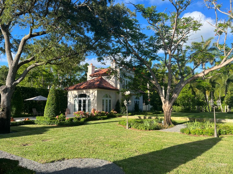  Stunning French European Villa 