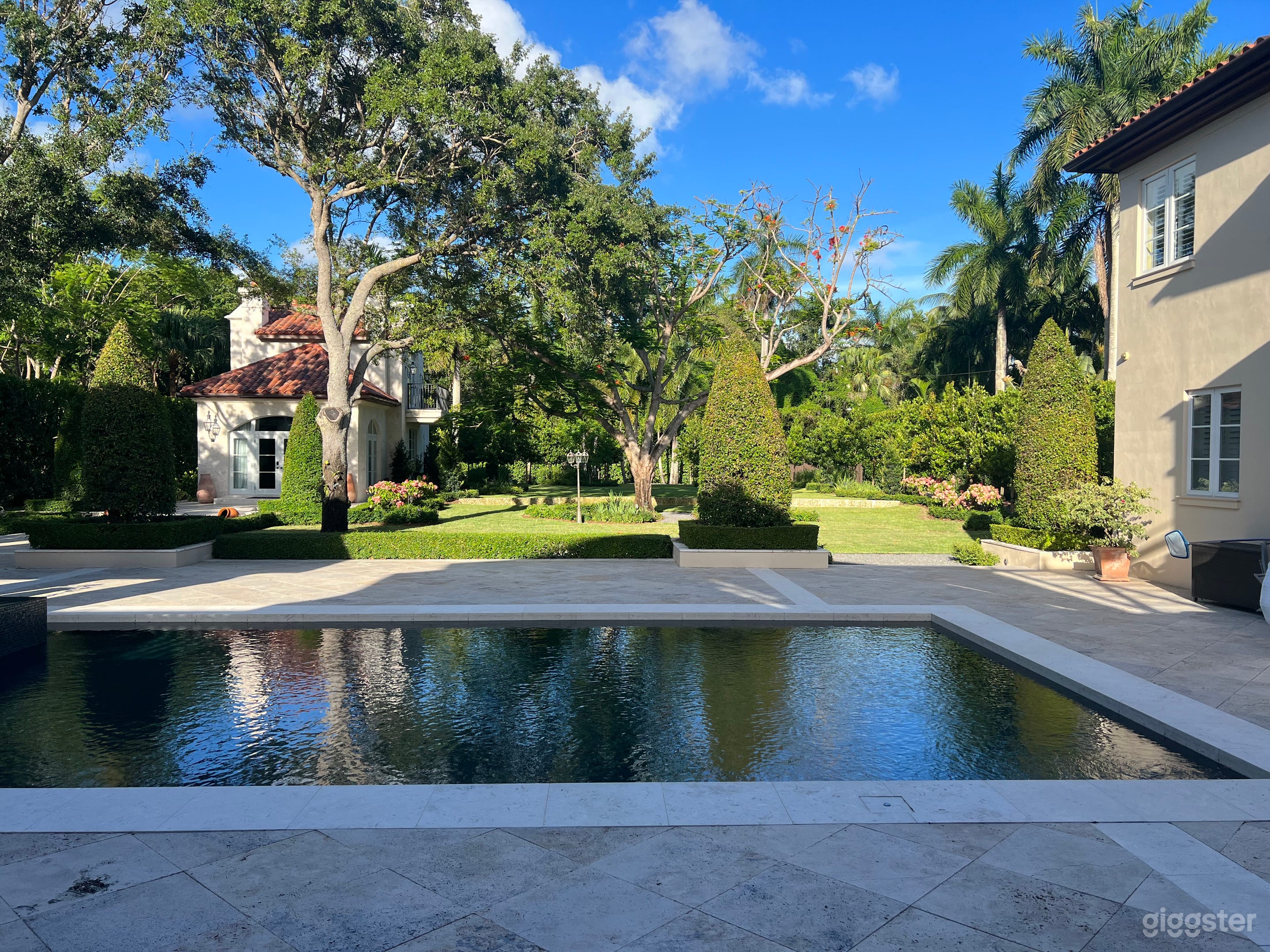 Stunning French European Villa Photo 1