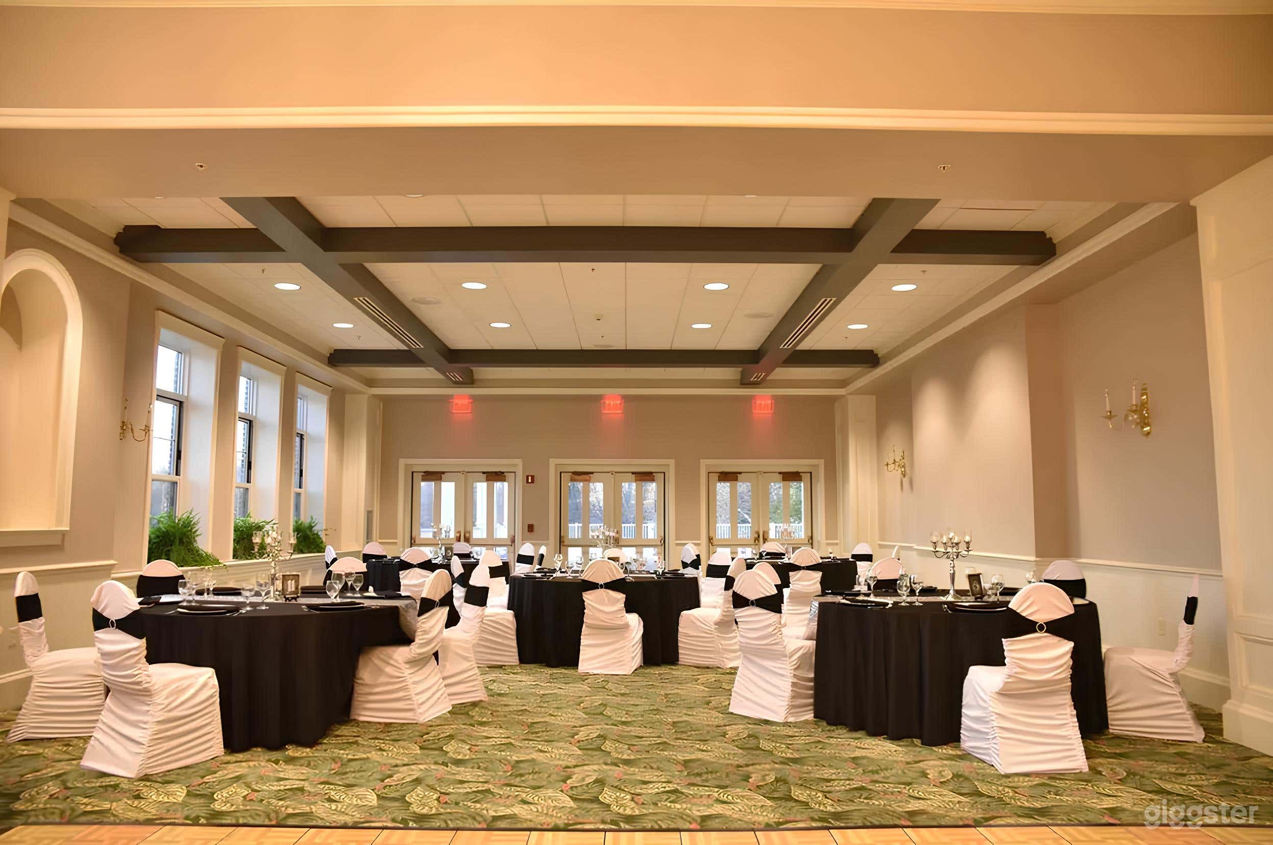 Classy Ballroom Photo 1
