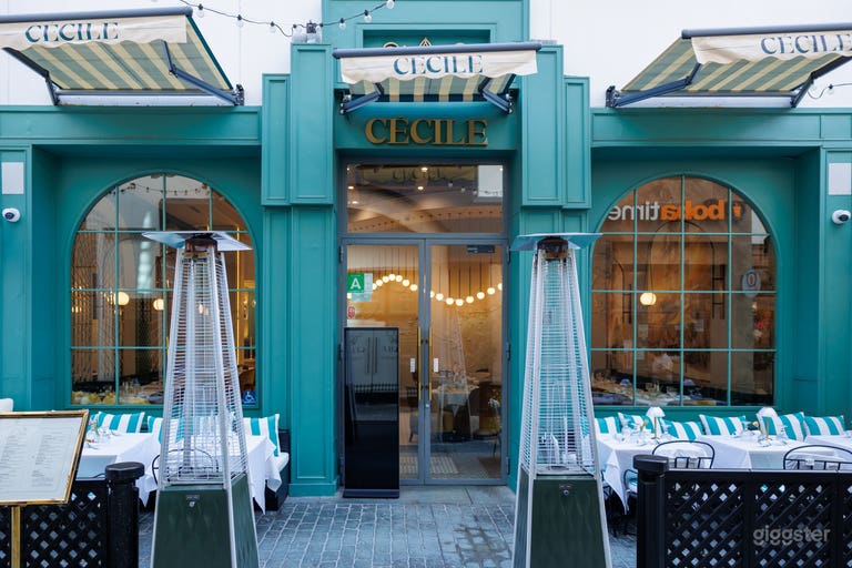  Charming Italian Trattoria with Elegant Interior & Piazza 