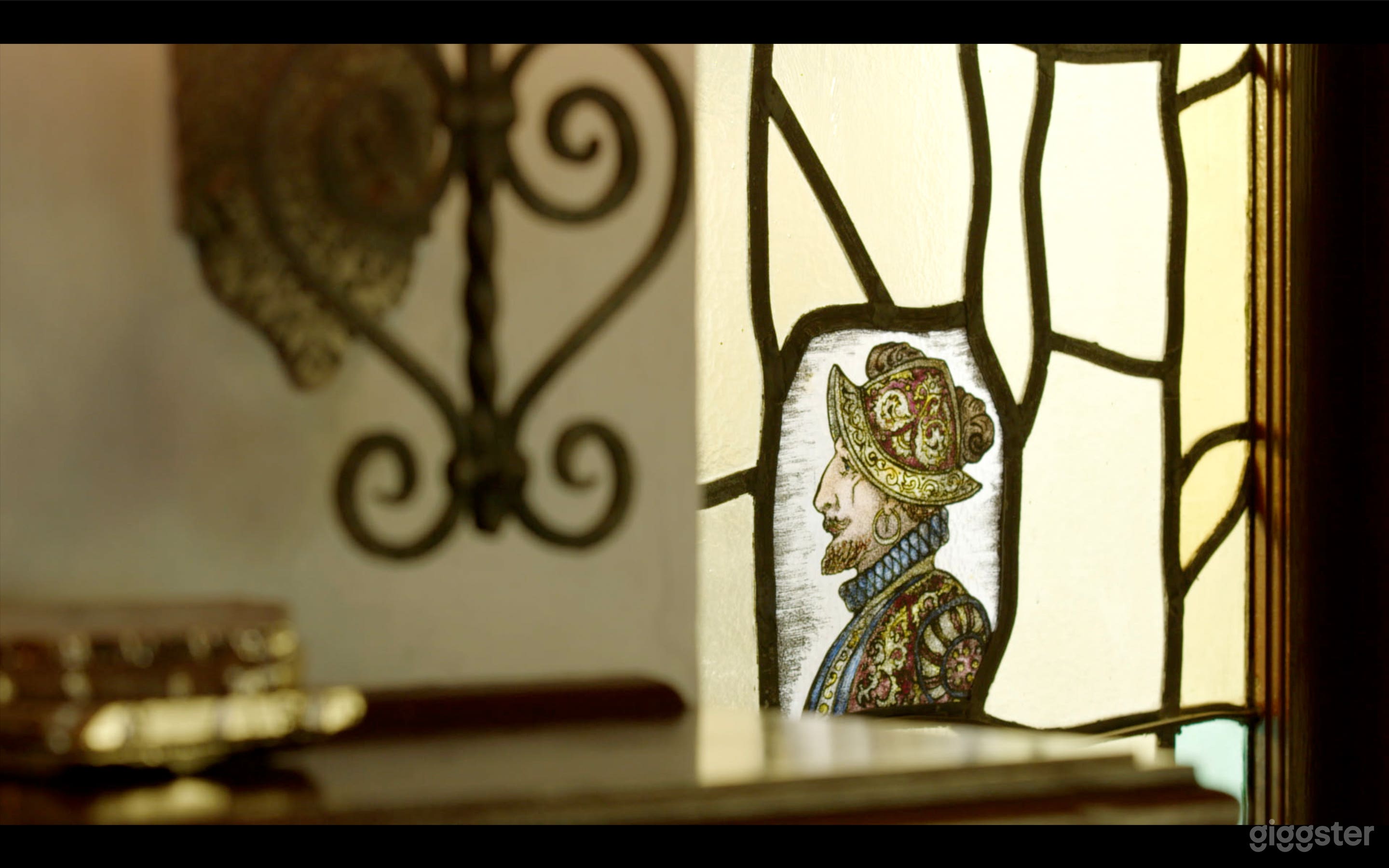 Mid-city Spanish Revial 1930's Estate Photo 4