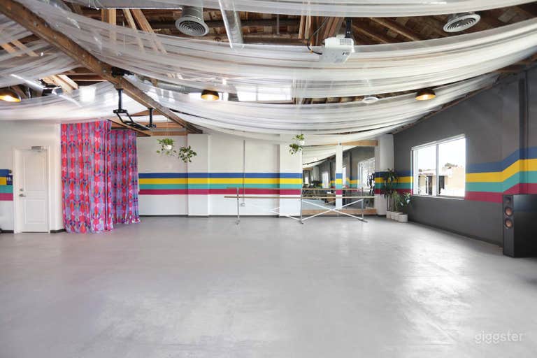  Bright & Airy Wellness Studio, Meeting Space 