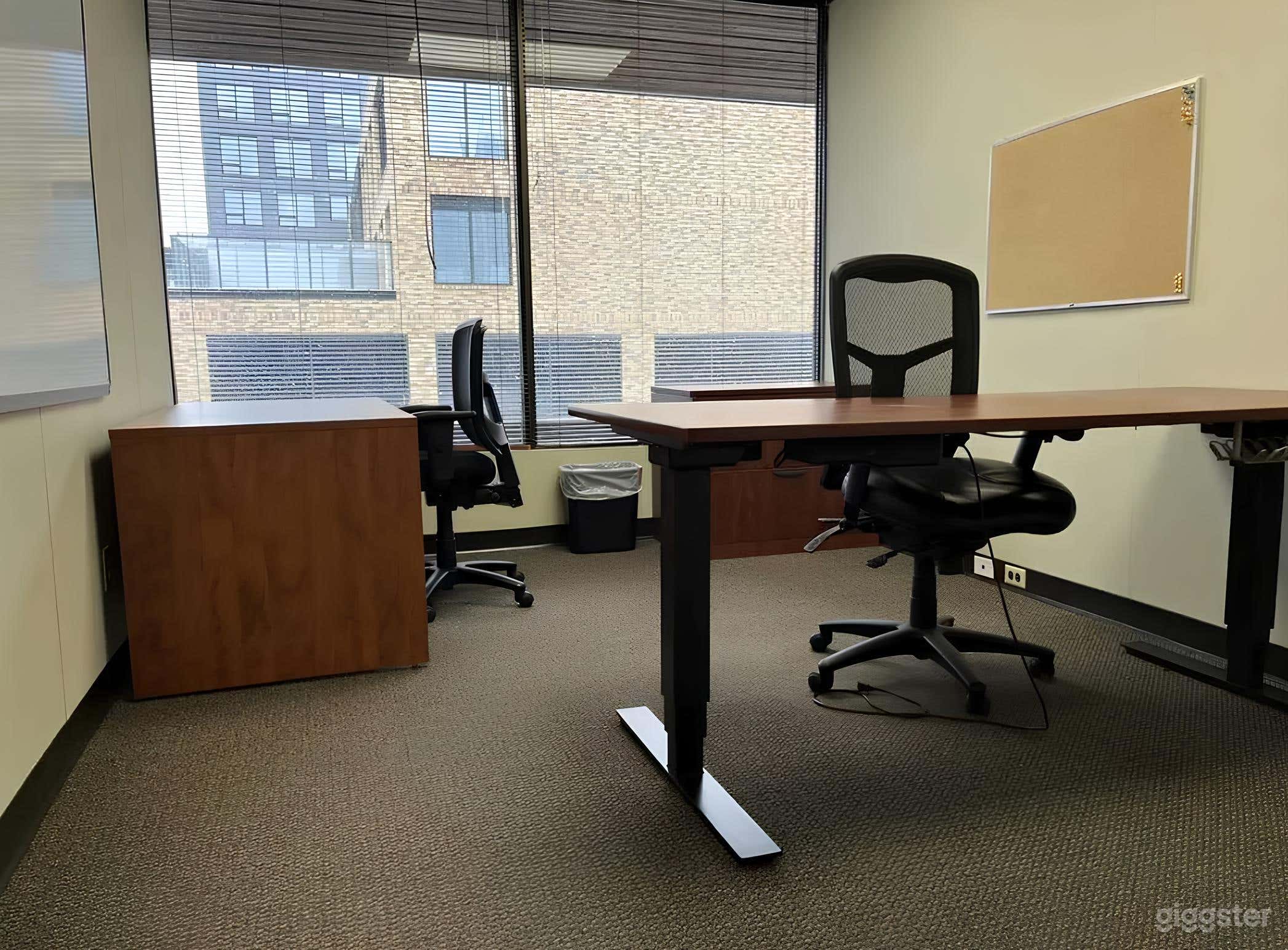 Executive Offices Photo 1