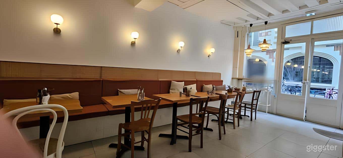Photo de Café-Cantine de pratique à louer au coeur du Marais! 2