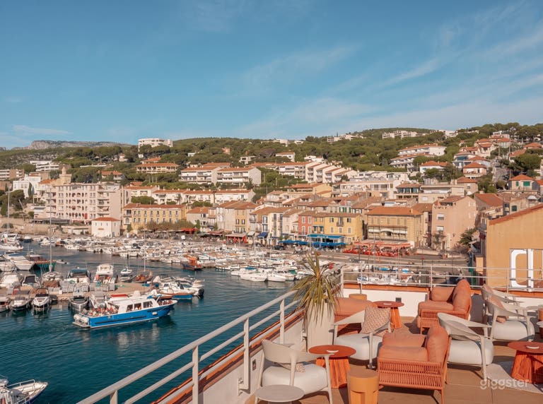  Breathtaking Hotel Rooftop w/ Panoramic Views 