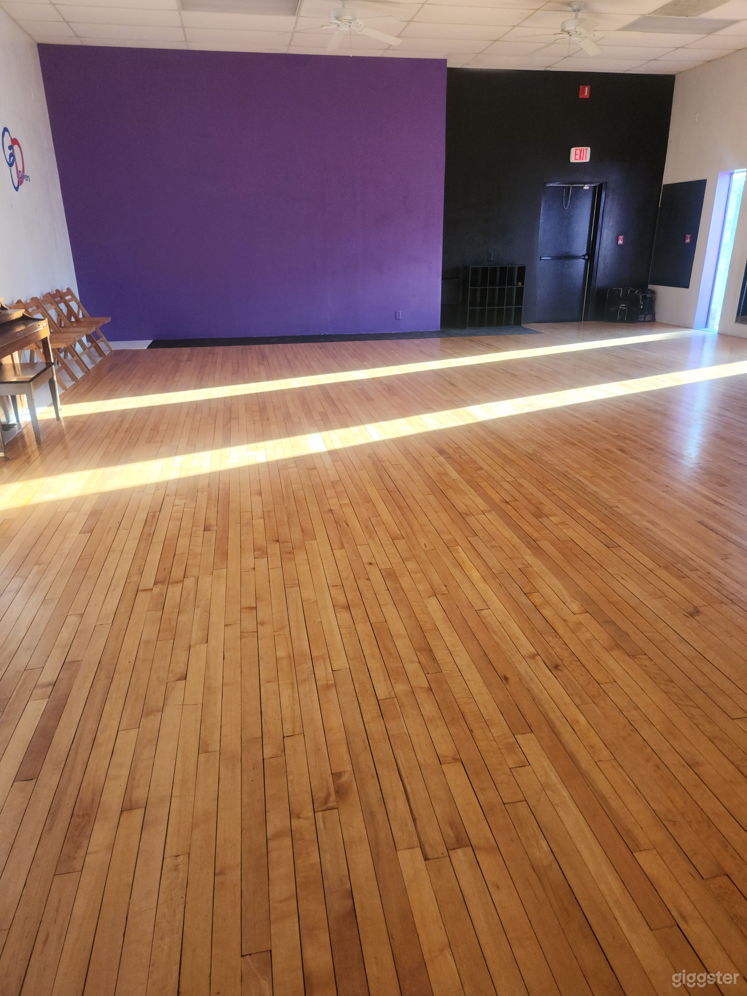 Dance/Yoga/Tai Chi Studio Photo 4