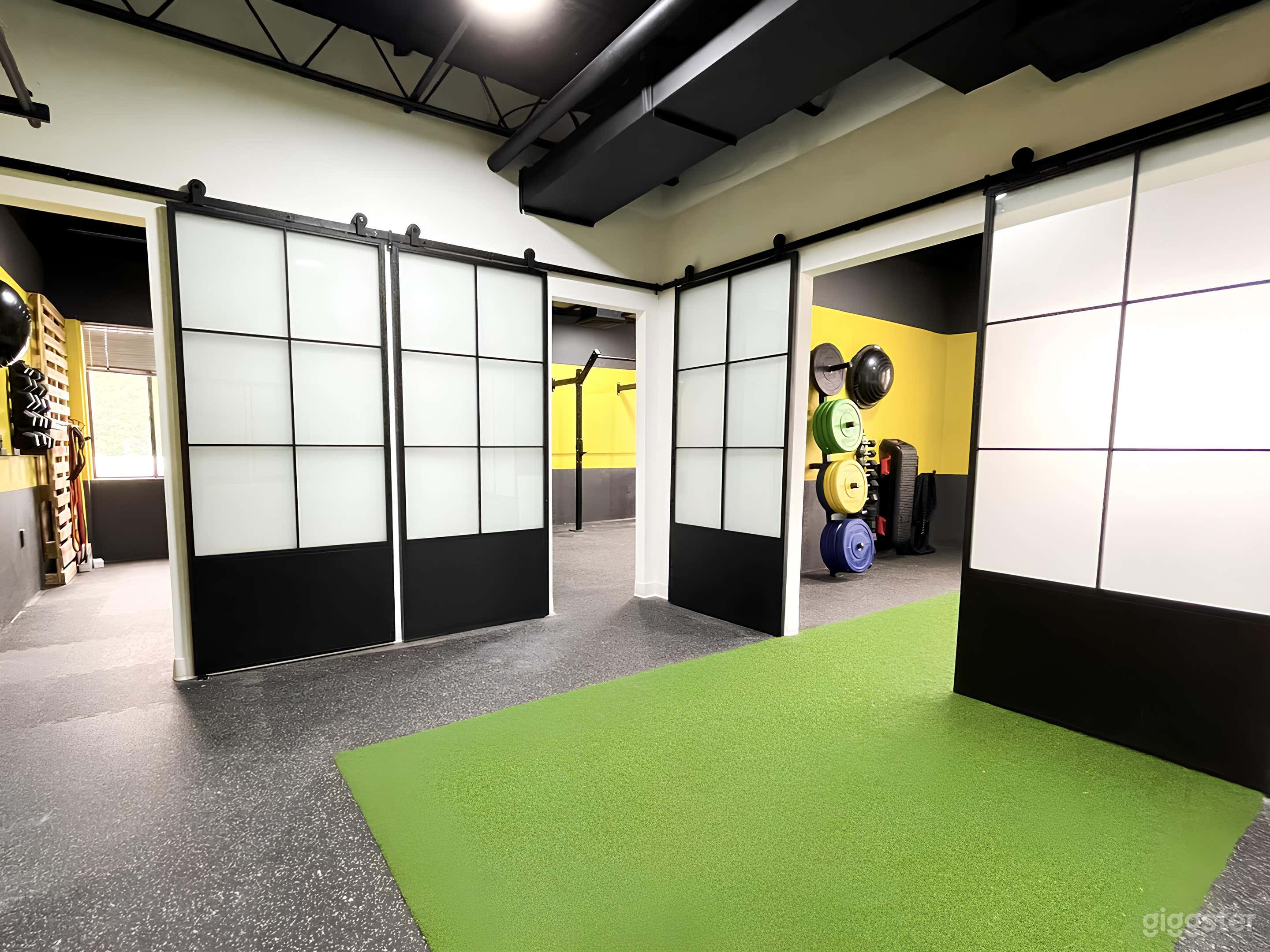 Studio 5 - (BuyOut) Photo 1