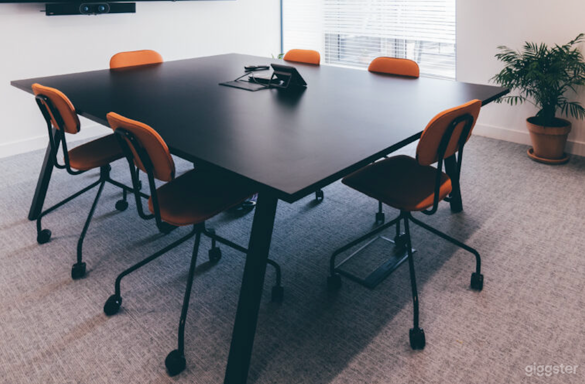 Ackerley Room Good for 8 persons Photo 3