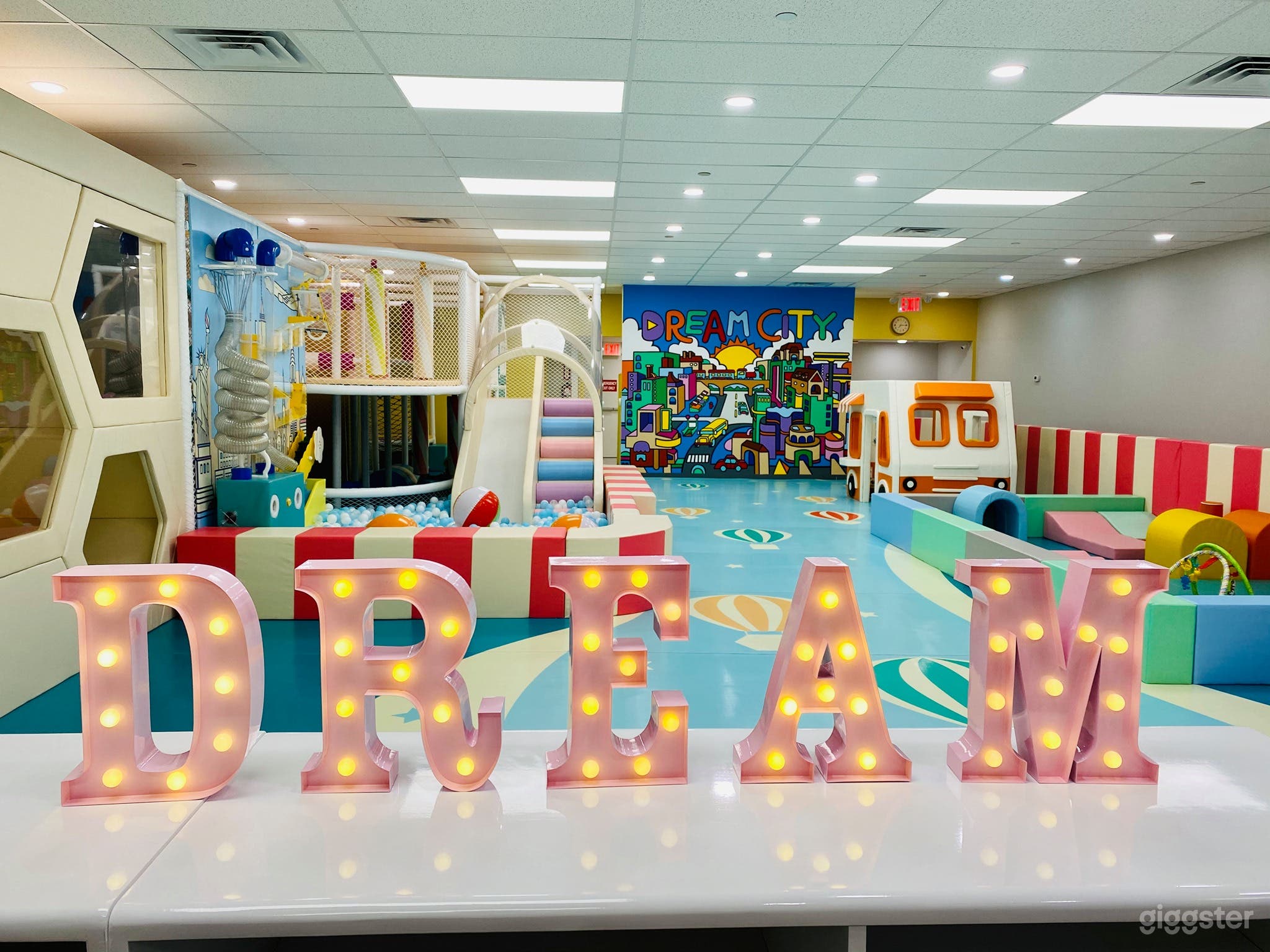 Children's Play and Learn Center in Forest Hills Photo 1