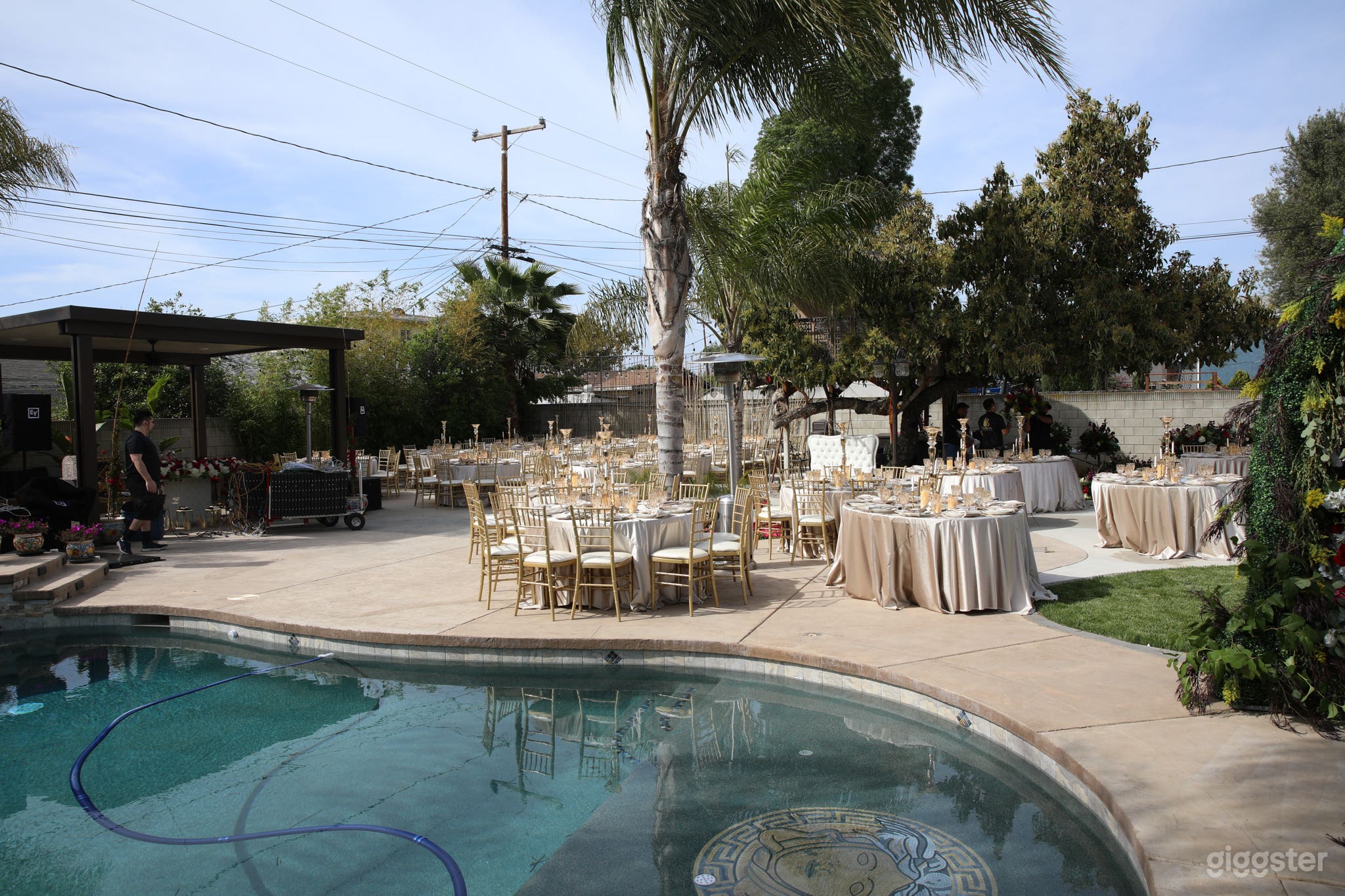 Beautiful outdoor Resort style for a venue Photo 4