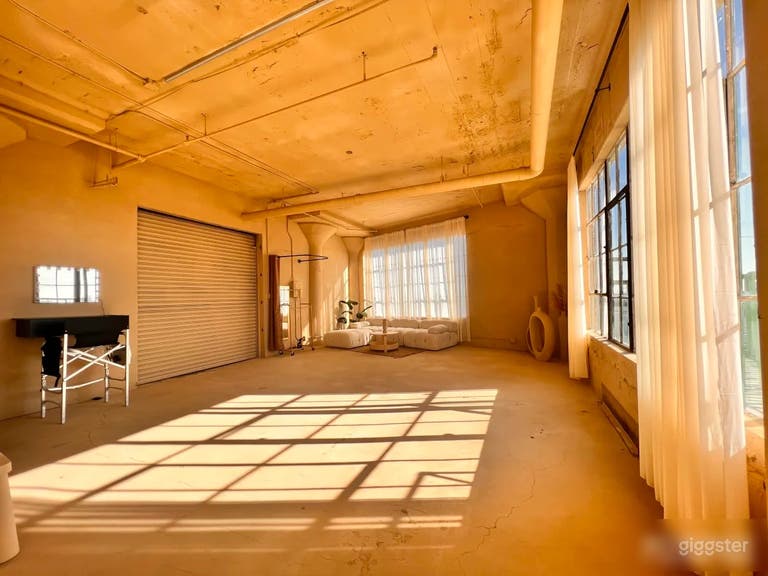   Skyline Views | Multi-set Studio | Fire Escape 