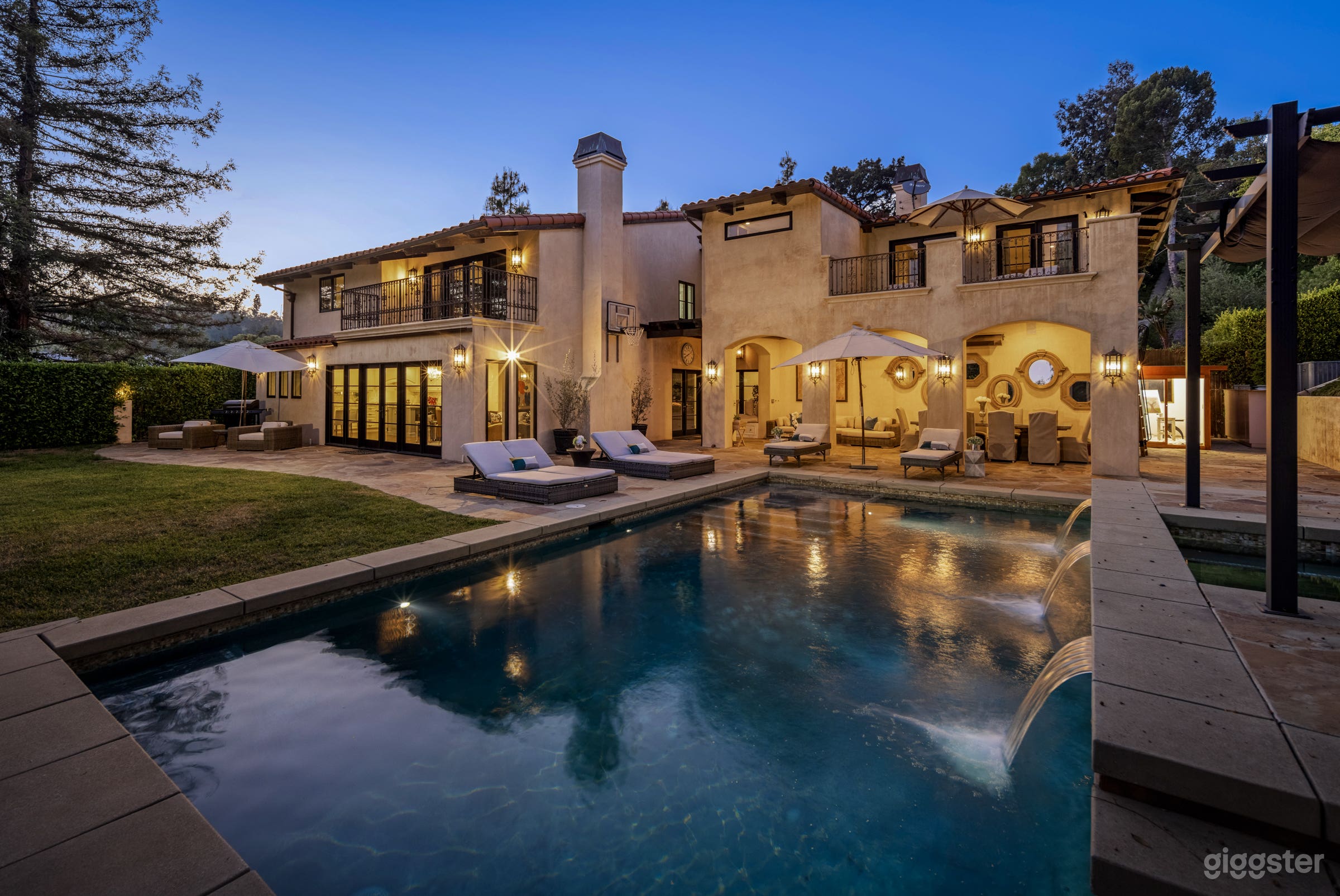 BEVERLY HILLS VILLA: MEDITERRANEAN CHIC FOR SHOOTS Photo 1