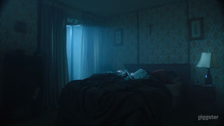  Vintage 1970s bedroom (props not included) 