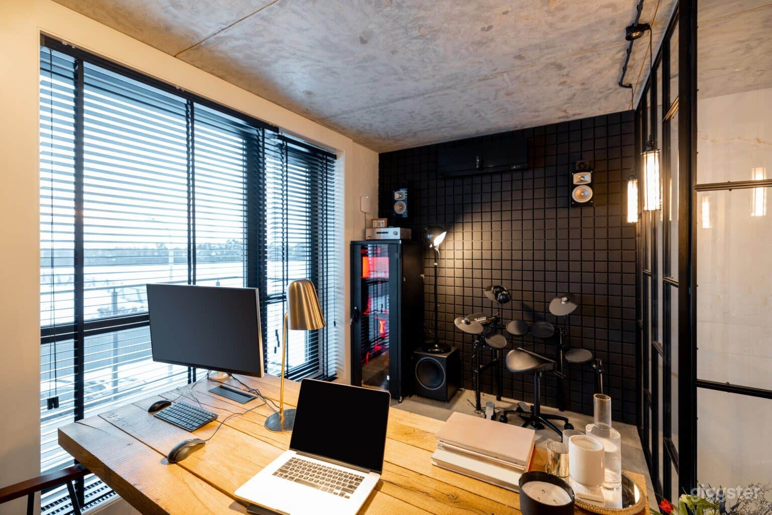 Premiere Recording and Production Studio in the DFW Area Buyout Photo 1