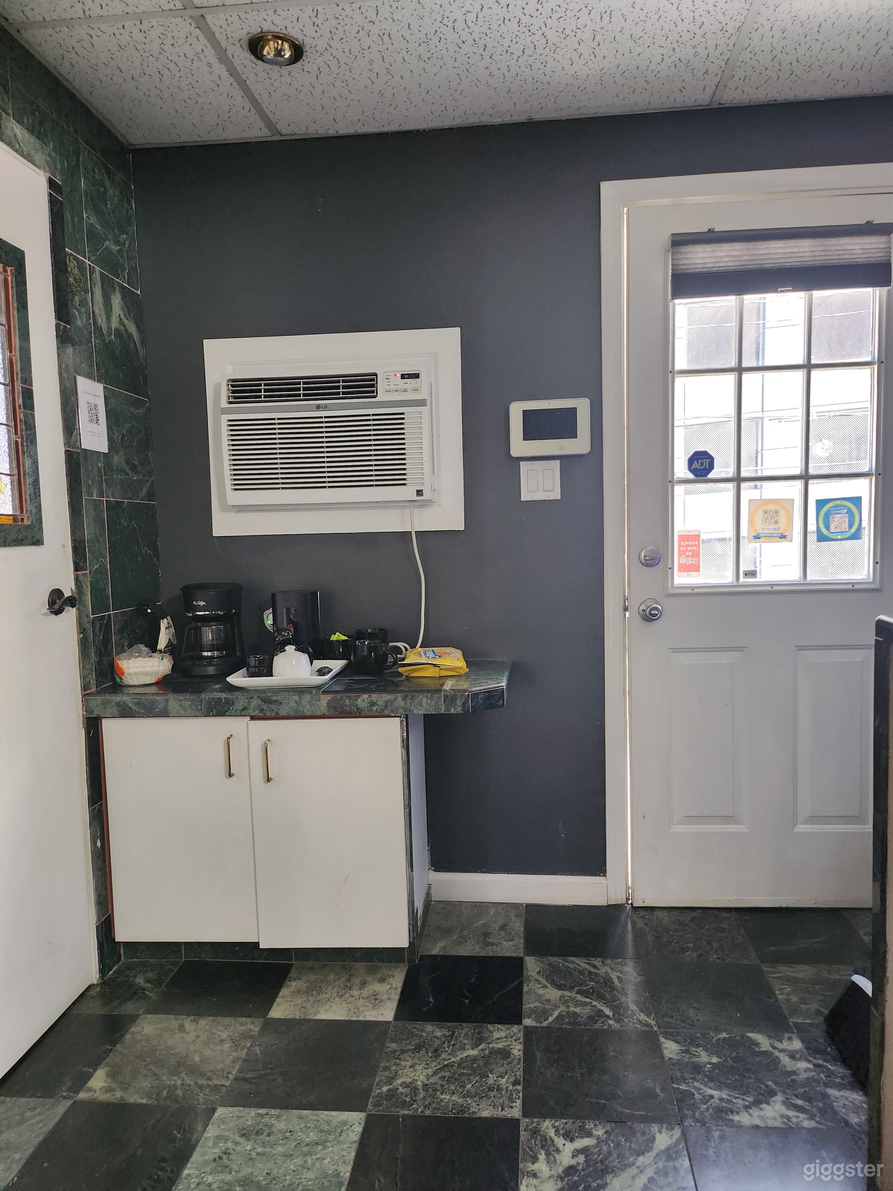 Haircare. Skincare. Education. Tv and Film Photo 4