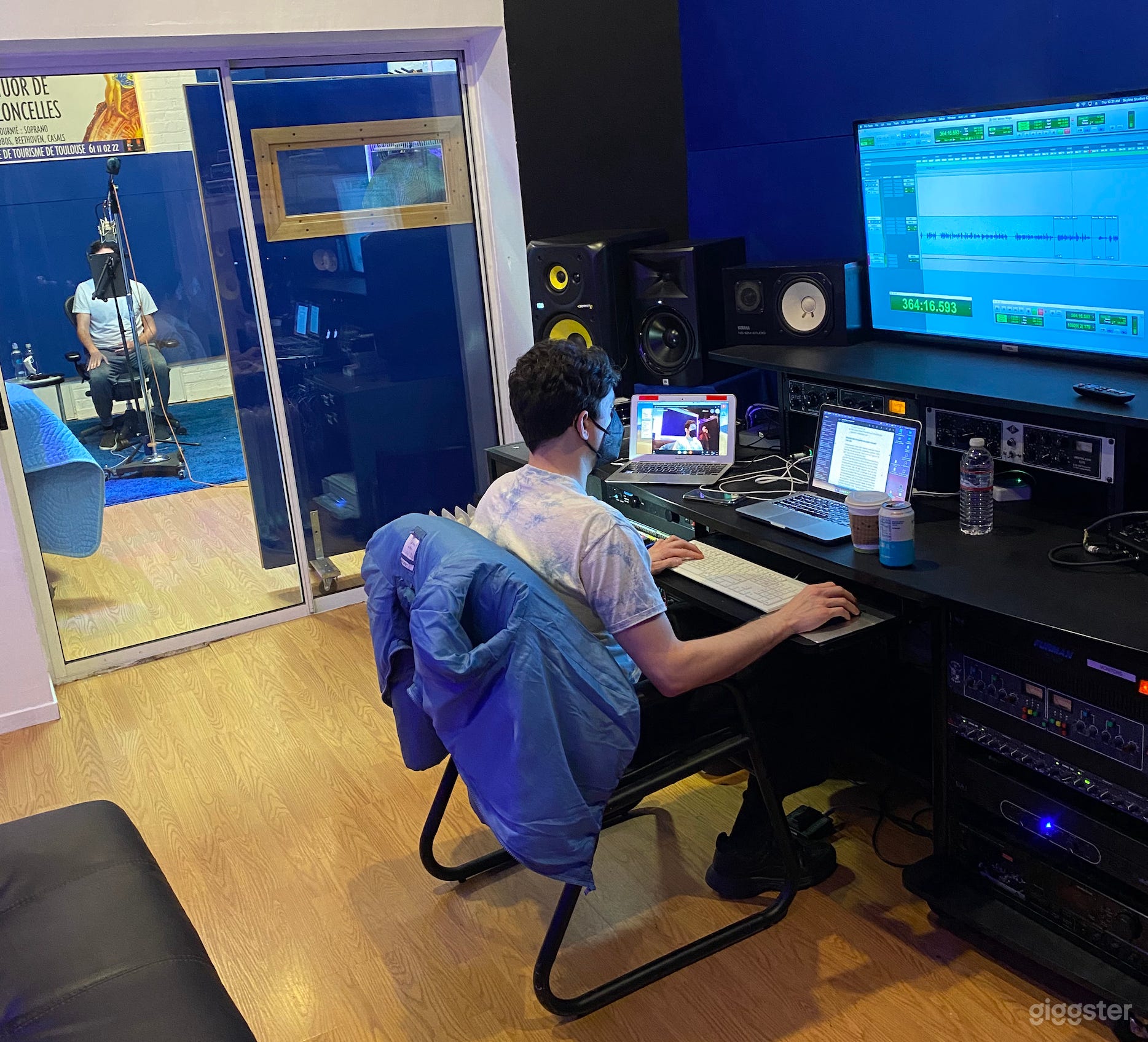 Control Room B Photo 4