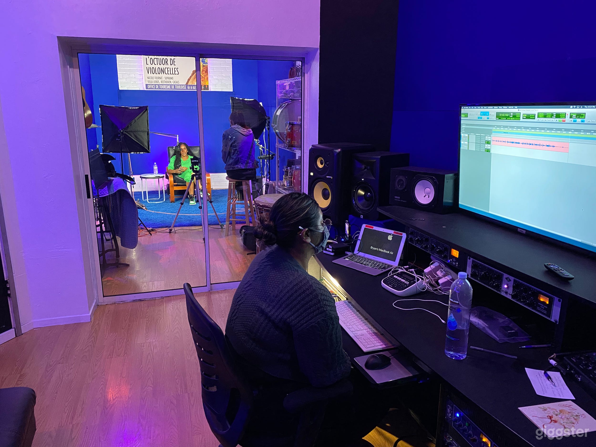 Control Room B Photo 2