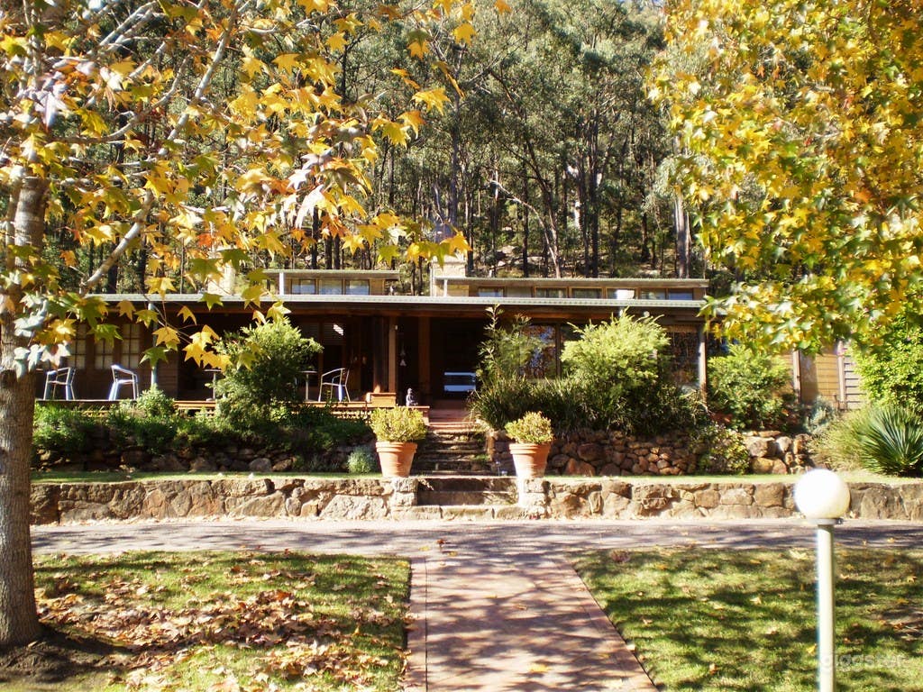 Relaxing ECO Friendly Venue with Outdoor Pool - Events, Retreats, Yoga, Meetings, Production Photo 2