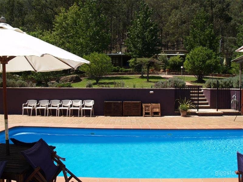 Relaxing ECO Friendly Venue with Outdoor Pool - Events, Retreats, Yoga, Meetings, Production Photo 4