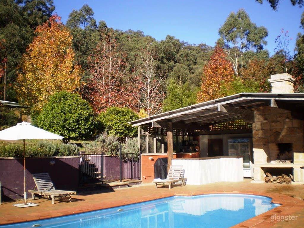 Relaxing ECO Friendly Venue with Outdoor Pool - Events, Retreats, Yoga, Meetings, Production Photo 3
