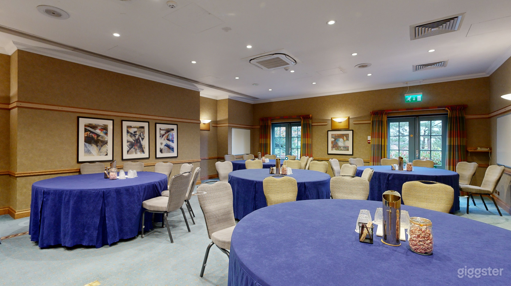 The Barnsdale Suite Photo 3