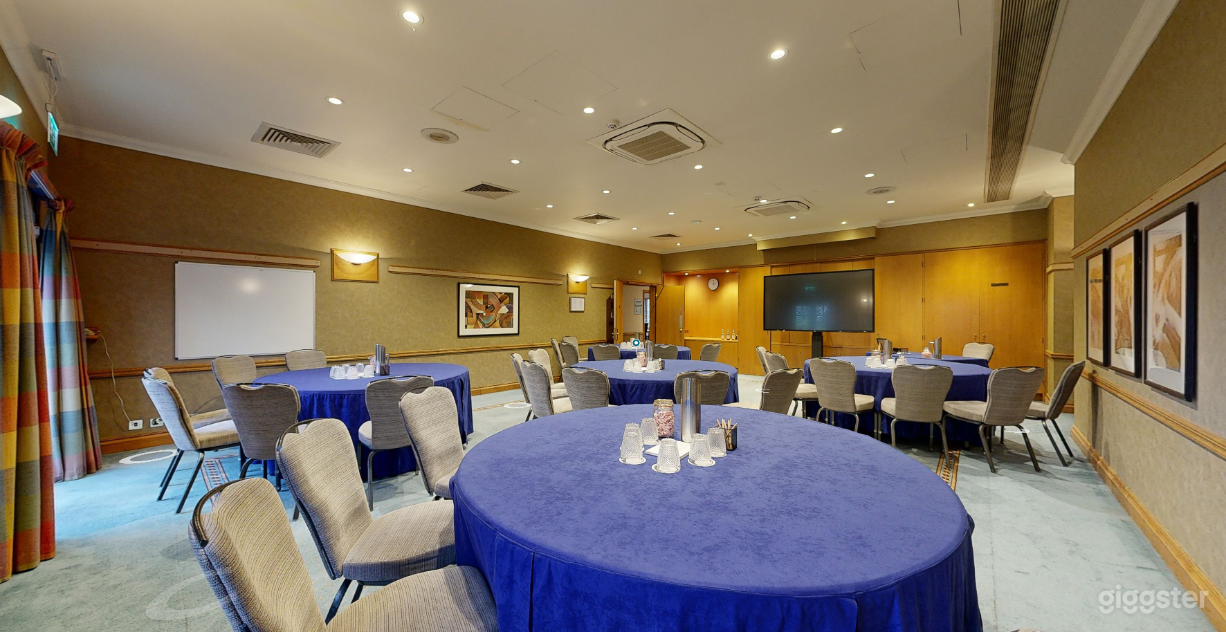 The Barnsdale Suite Photo 4