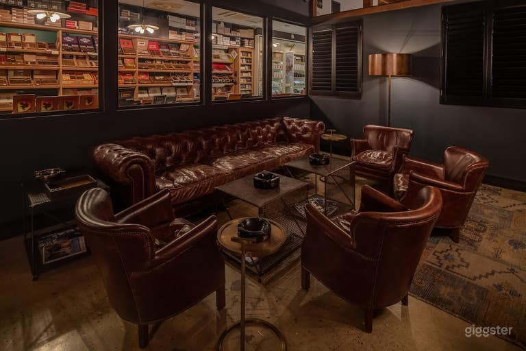  Elegant & Vintage Lounge Space 