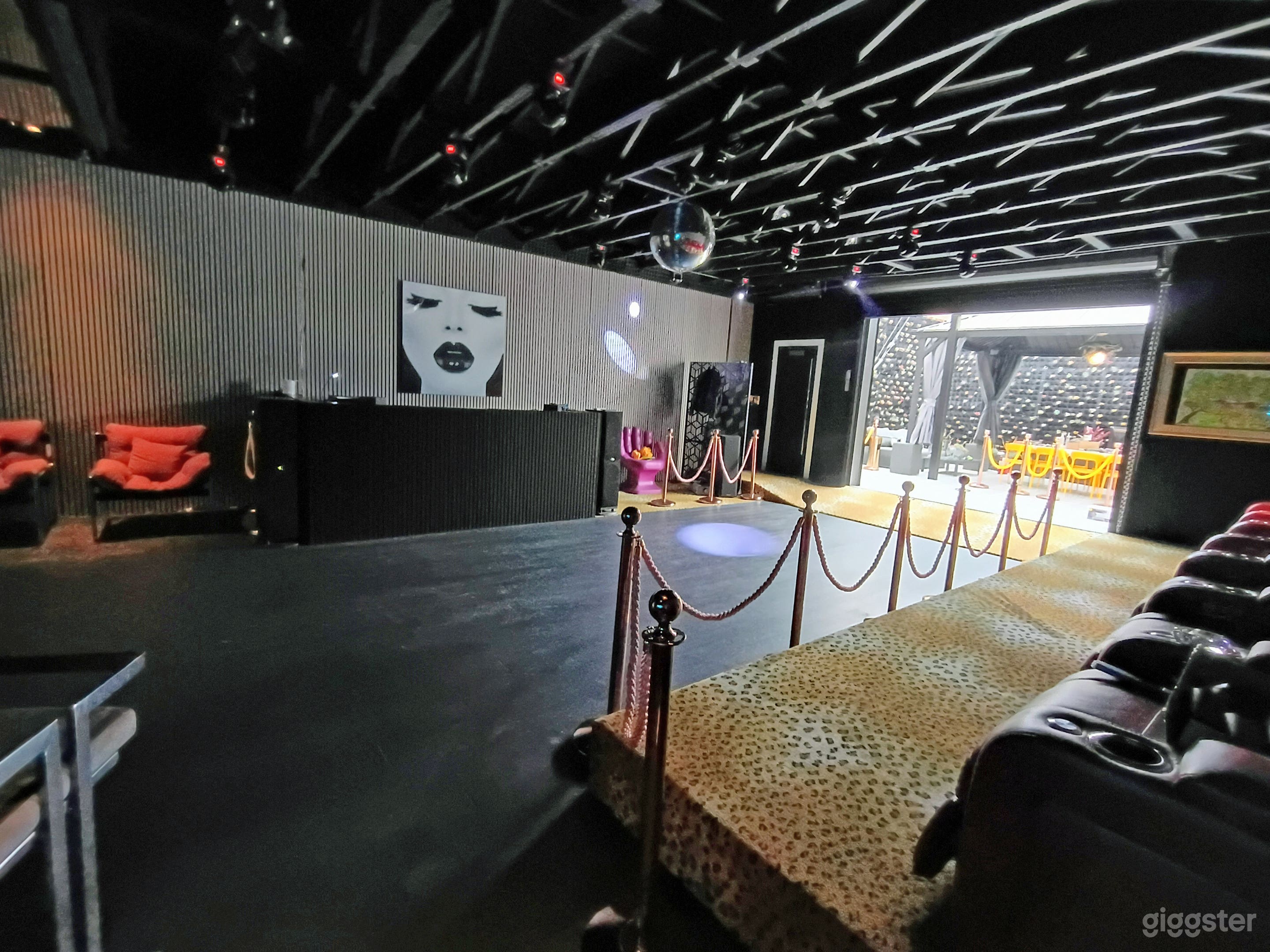 Glam Sexy Event Space With Bar Sound Outdoor Area Photo 4