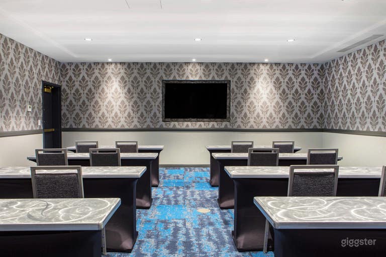  Lafayette - Classroom Style 