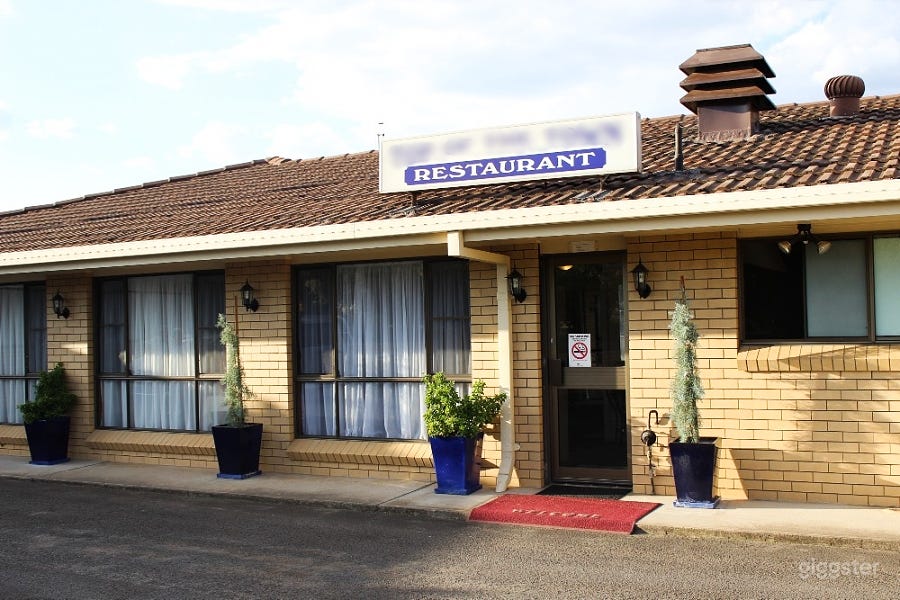 Function Venue for Events and Meetings for 50 people  Photo 4