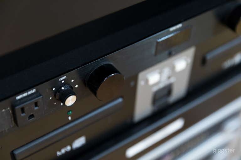  Dance Studio A for 50 People (Sprung Maple Floor) 