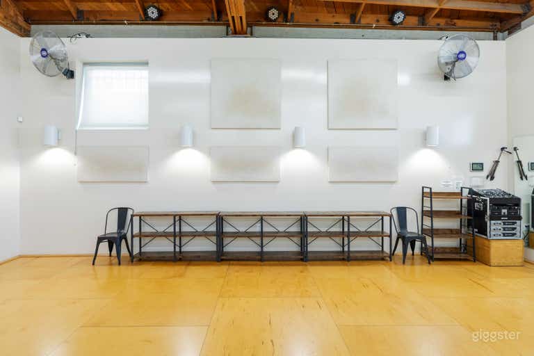  Dance Studio A for 50 People (Sprung Maple Floor) 