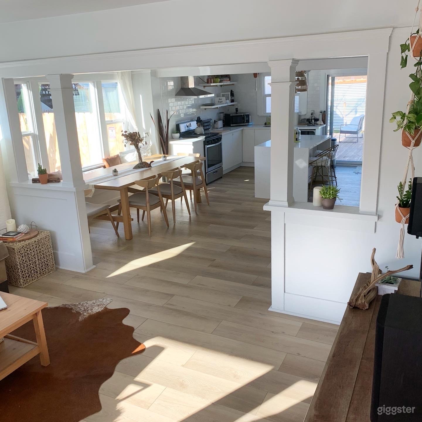 “Casa Blanca”: Unique Bohemian Craftsman Photo 1