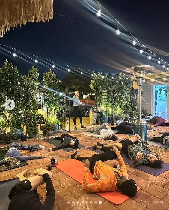  Open-Air Rustic Courtyard 