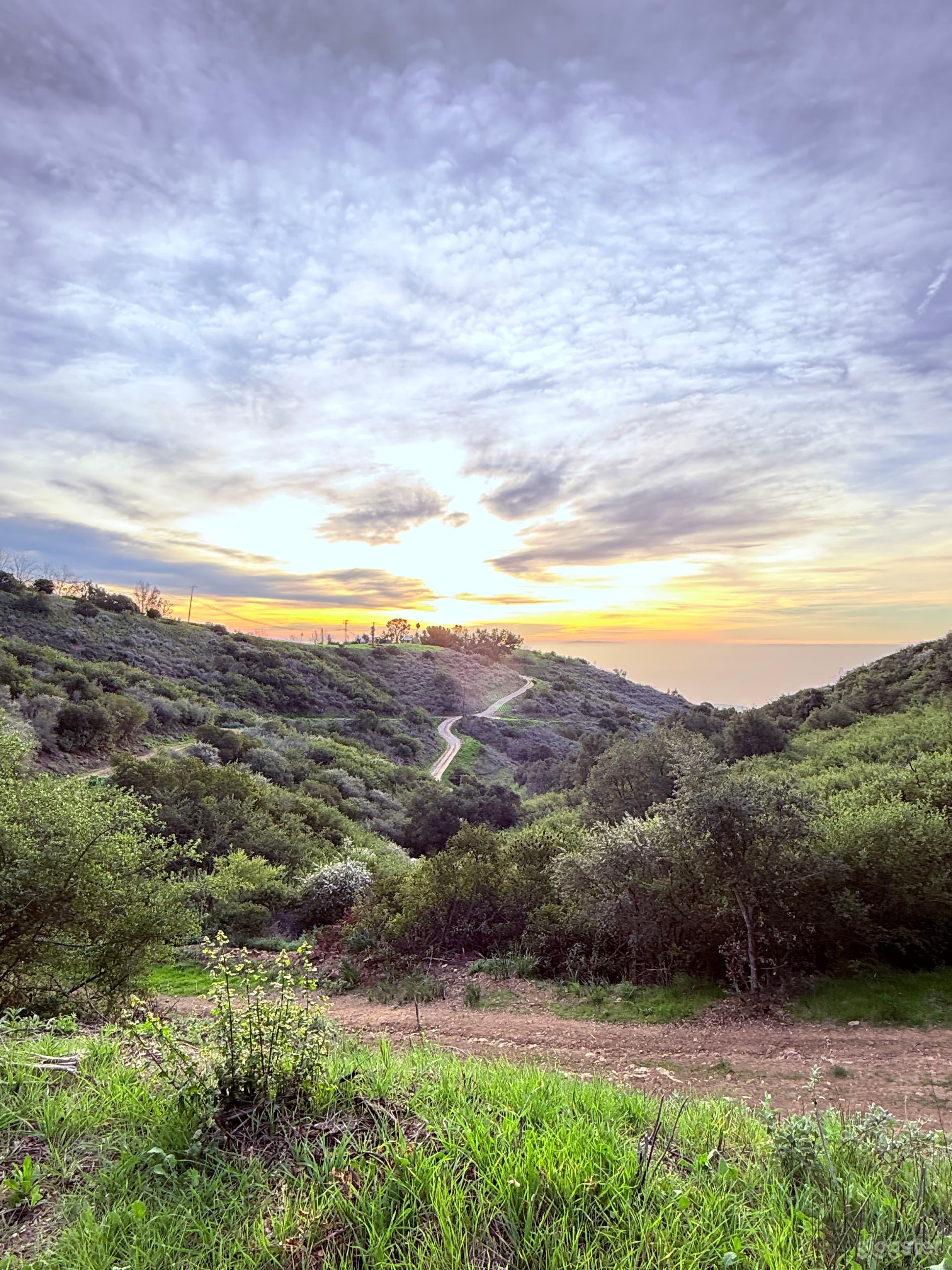 LookOut Ranch 20 Acre, Ocean Views, dirt roads  Photo 1