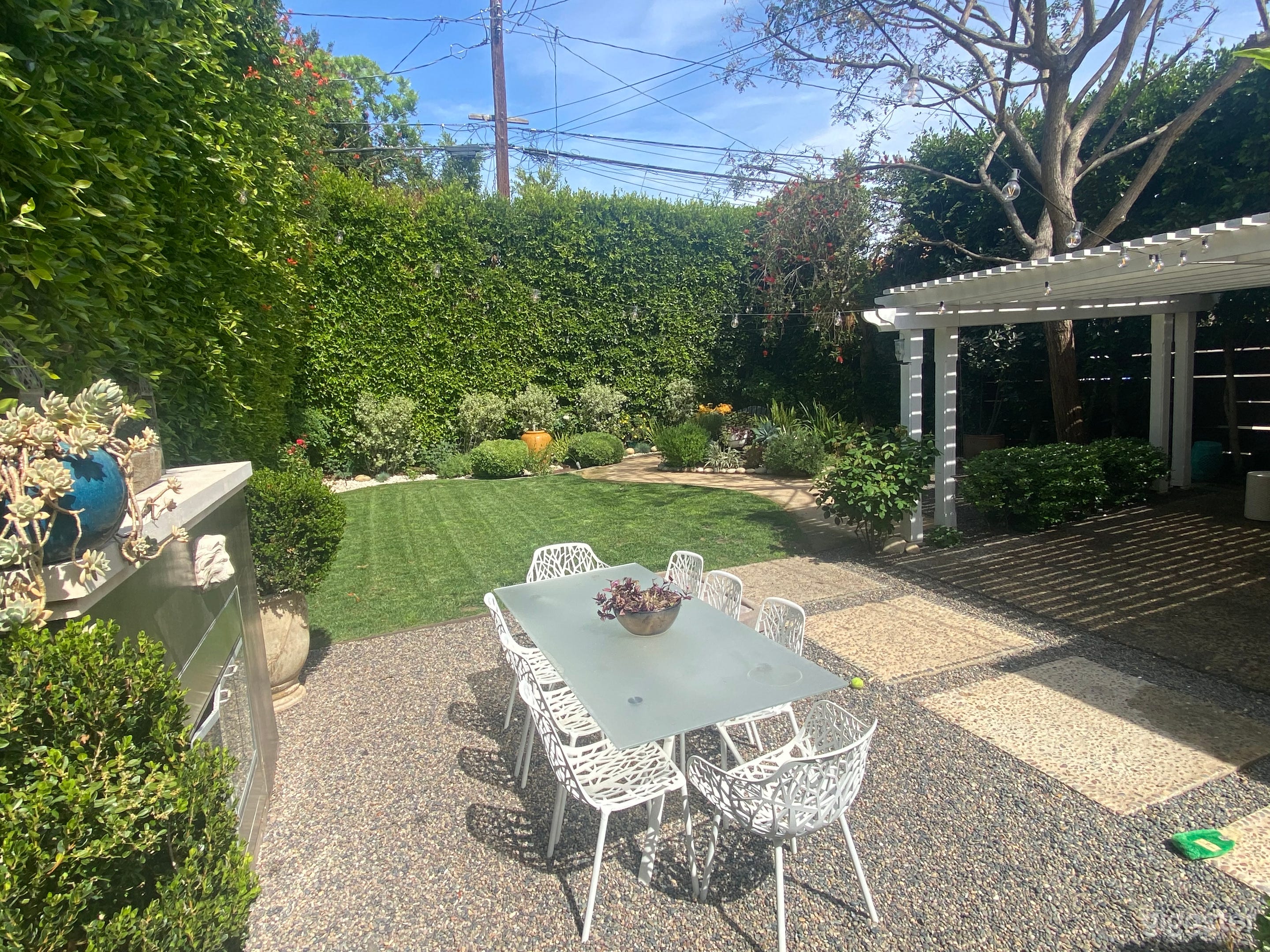 Mid-Century Eclectic in Santa Monica with Backyard Photo 1