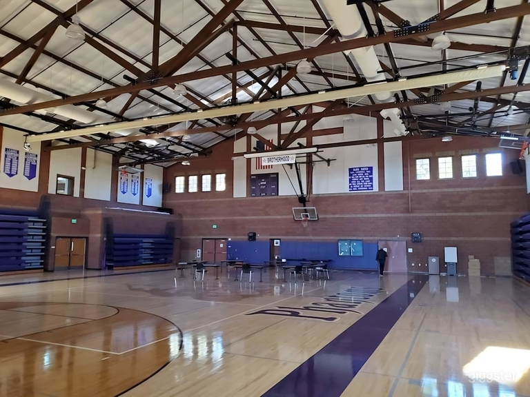  #21,000 School, Theater Los Angeles 