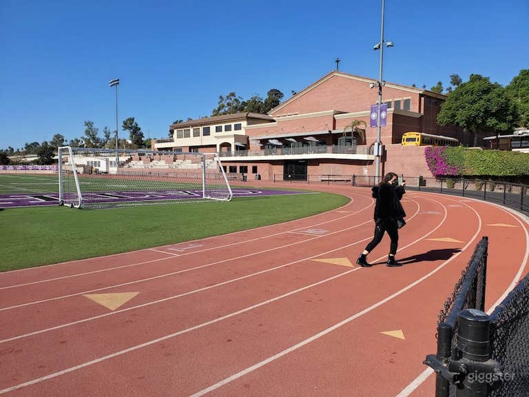  #21,000 School, Theater Los Angeles 