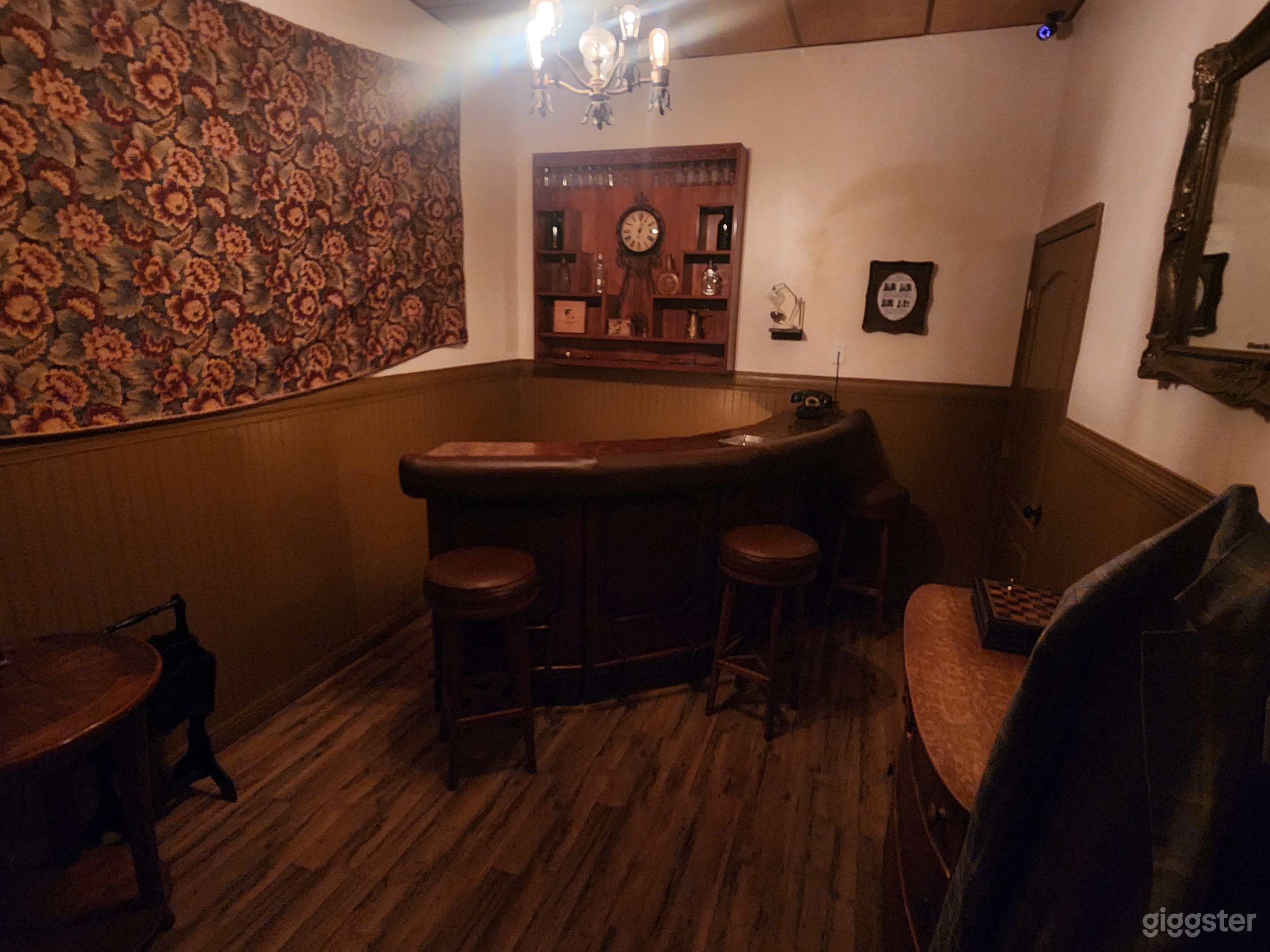Prohibition Ransom w/ a Bar Room and Cellar Photo 1