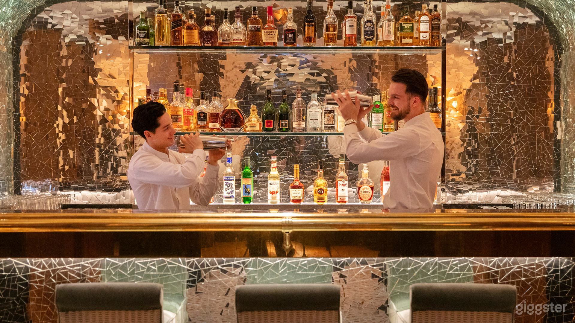 THE BAPTIST BAR Photo 2