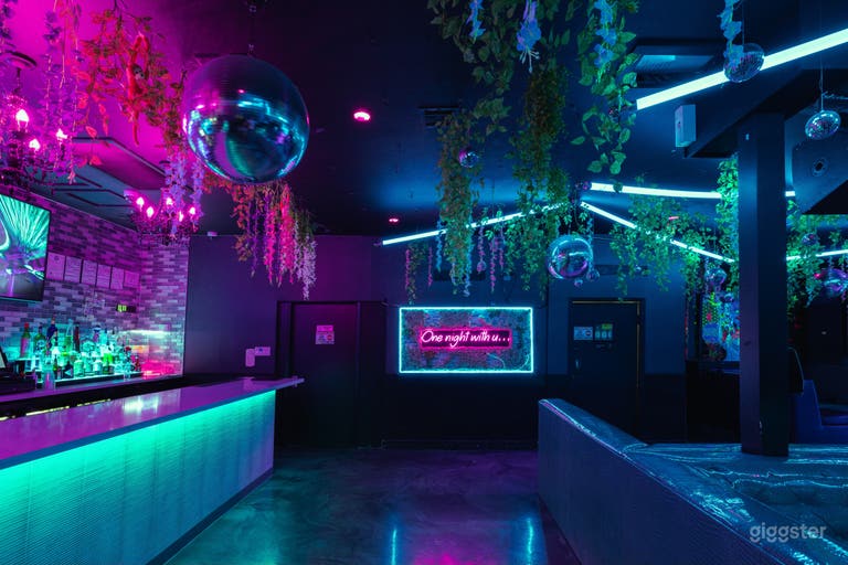  Nightclub Venue  