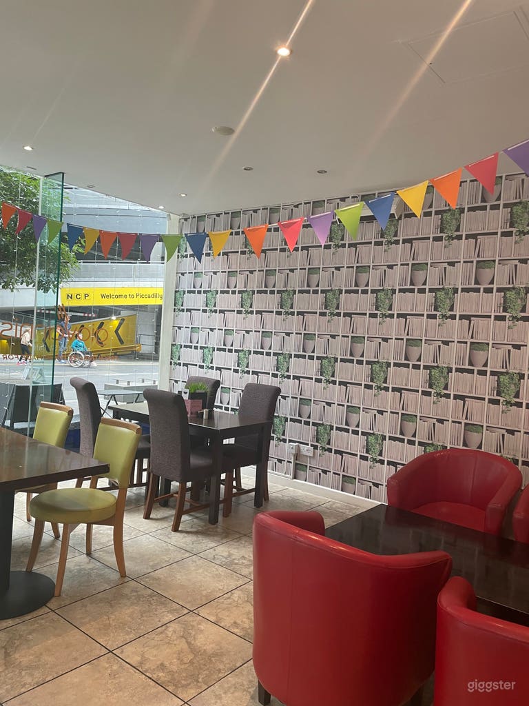  Modern Cafe with Floor to Ceiling Glass Window 