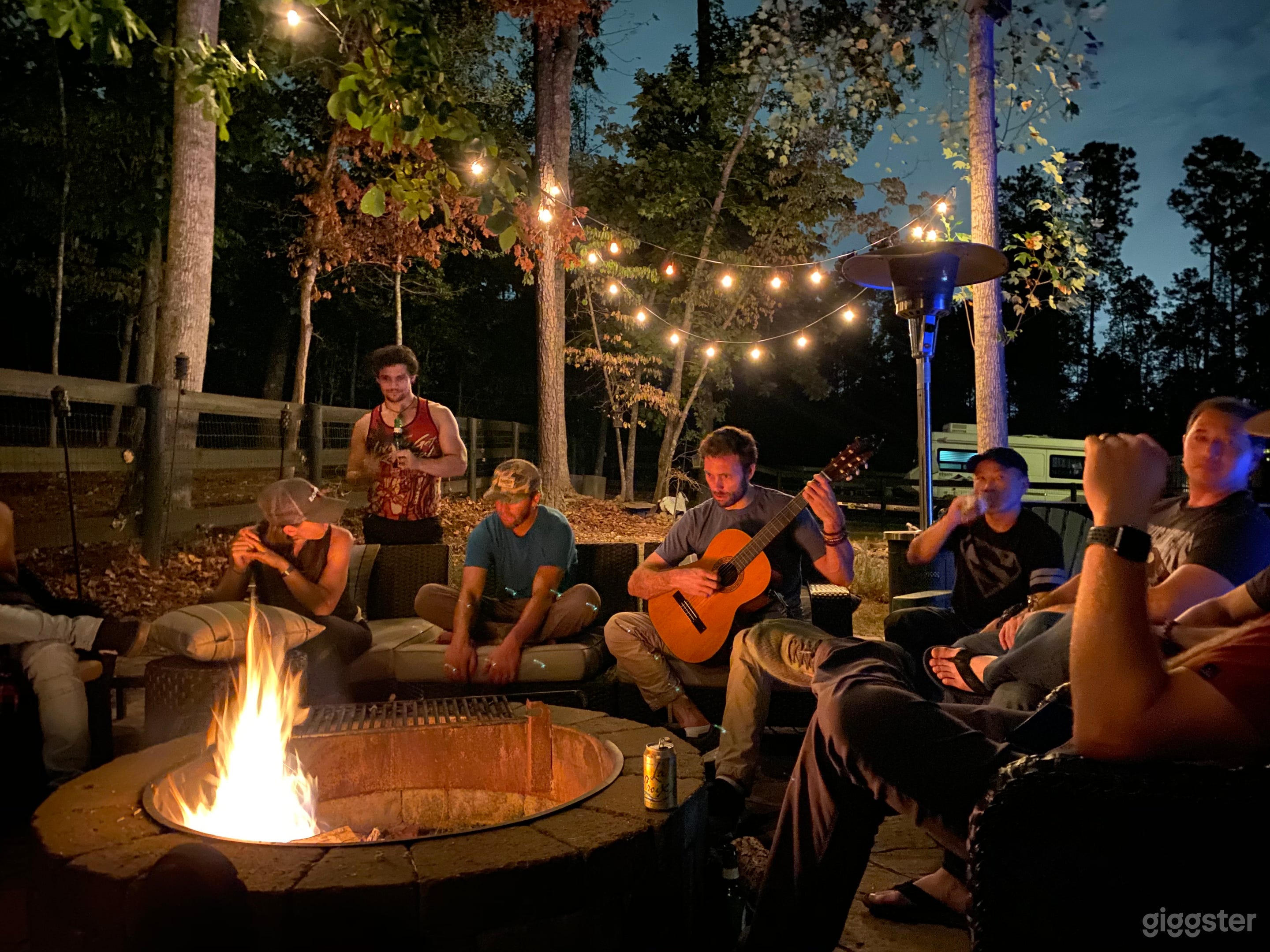 Beautiful 15 acre mini ranch, 4200 sq home, horses, pool, forest, pasture and many locations Photo 3